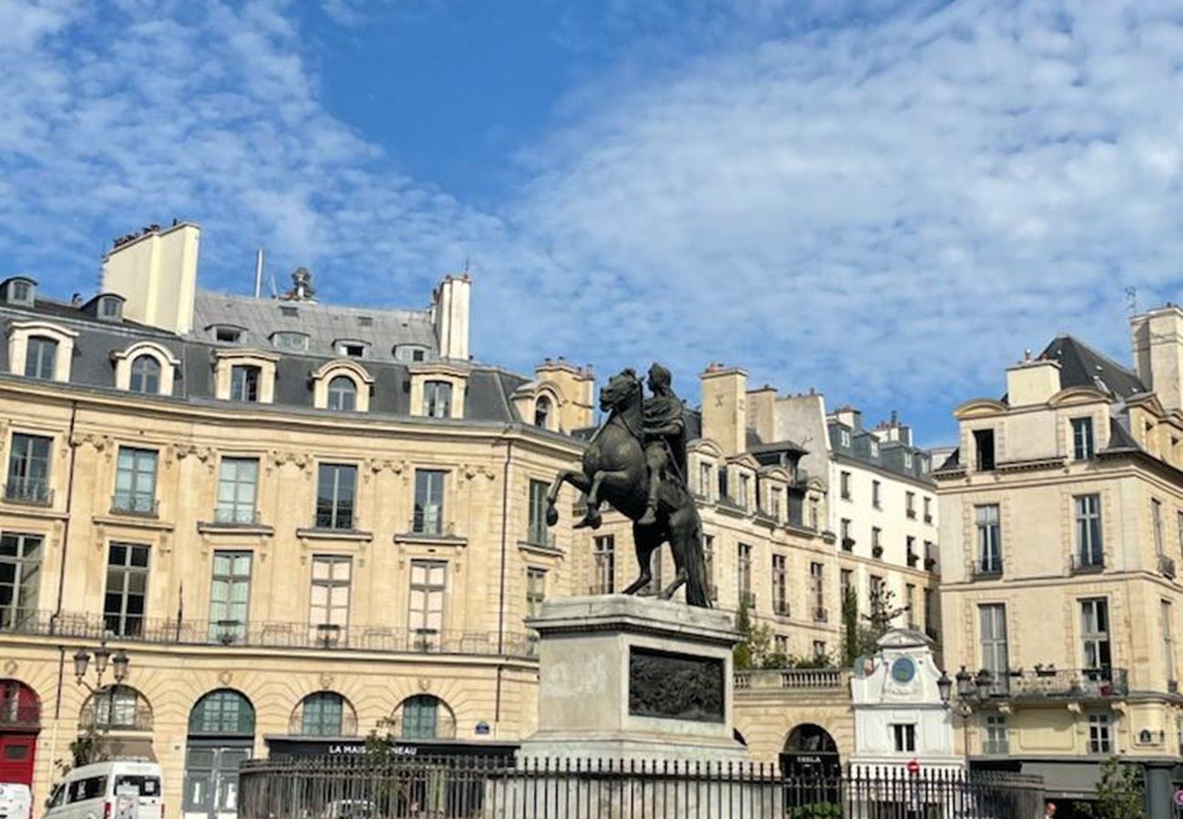 Apartment in Paris - Urban Flat 155 - Luxury 2 Bedroom Flat in Paris Apartment in Paris - Urban Flat 155 - Luxury 2 Bedroom Flat in Paris