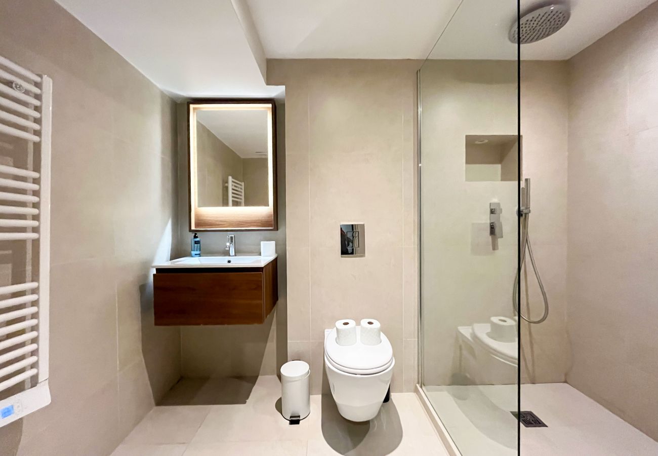 Apartment in Paris -  138 - Urban Luxurious Flat in Saint Germain Apartment in Paris -  138 - Urban Luxurious Flat in Saint Germain