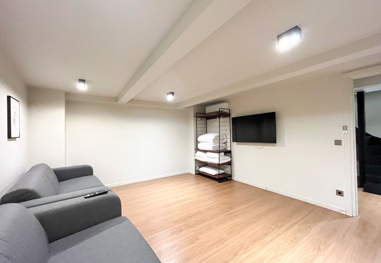 Apartment in Paris -  138 - Urban Luxurious Flat in Saint Germain Apartment in Paris -  138 - Urban Luxurious Flat in Saint Germain