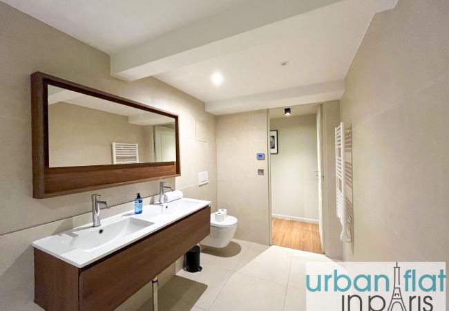Apartment in Paris - Urban Flat 139 - Beautiful 3 BDR Flat in Saint-Germain Apartment in Paris - Urban Flat 139 - Beautiful 3 BDR Flat in Saint-Germain