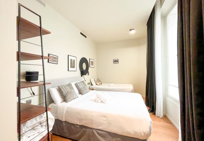 Apartment in Paris - Urban Flat 139 - Beautiful 3 BDR Flat in Saint-Germain Apartment in Paris - Urban Flat 139 - Beautiful 3 BDR Flat in Saint-Germain