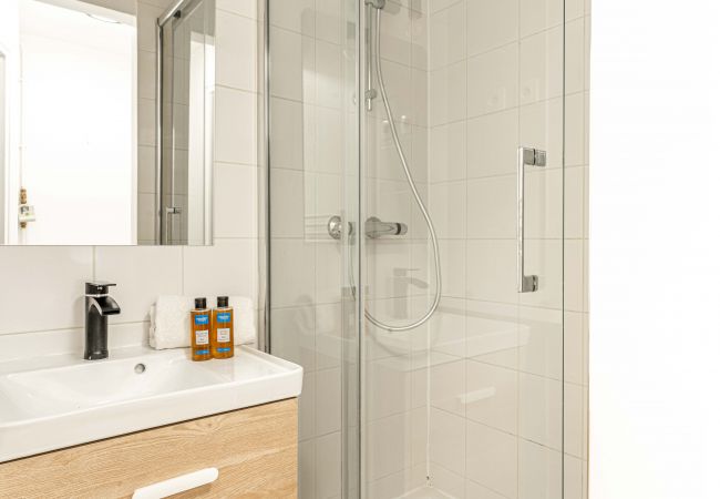 Apartment in Paris -  142 - Urban Pretty Flat in Montorgueil Apartment in Paris -  142 - Urban Pretty Flat in Montorgueil