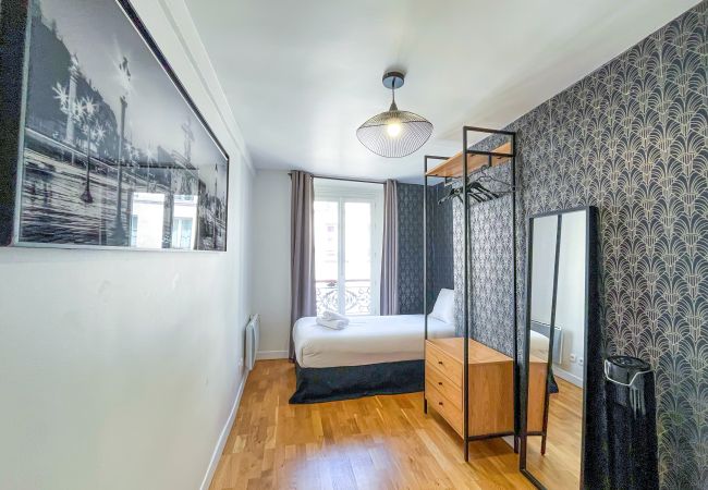 Apartment in Paris -  142 - Urban Pretty Flat in Montorgueil Apartment in Paris -  142 - Urban Pretty Flat in Montorgueil