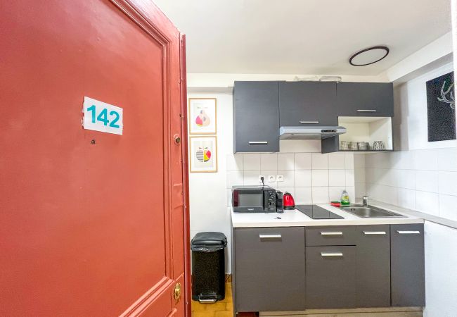 Apartment in Paris -  142 - Urban Pretty Flat in Montorgueil Apartment in Paris -  142 - Urban Pretty Flat in Montorgueil