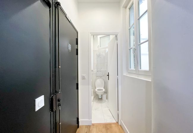 Apartment in Paris -  158 - Urban Louis Vuitton Flat in Montorgueil Apartment in Paris -  158 - Urban Louis Vuitton Flat in Montorgueil