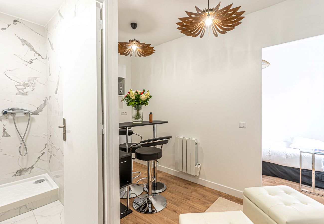 Apartment in Paris -  147 - Urban Cosy Flat in Paris