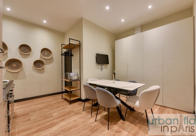 Apartment in Paris - Urban Flat 159 - Charming 3BDR Flat in Paris Apartment in Paris - Urban Flat 159 - Charming 3BDR Flat in Paris