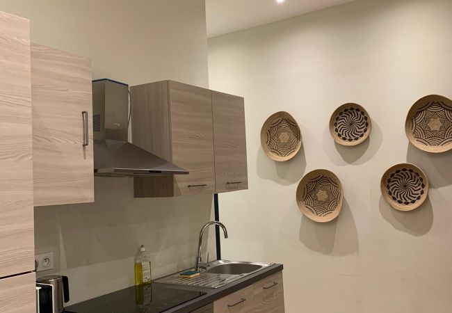 Apartment in Paris - Urban Flat 159 - Charming 3BDR Flat in Paris Apartment in Paris - Urban Flat 159 - Charming 3BDR Flat in Paris