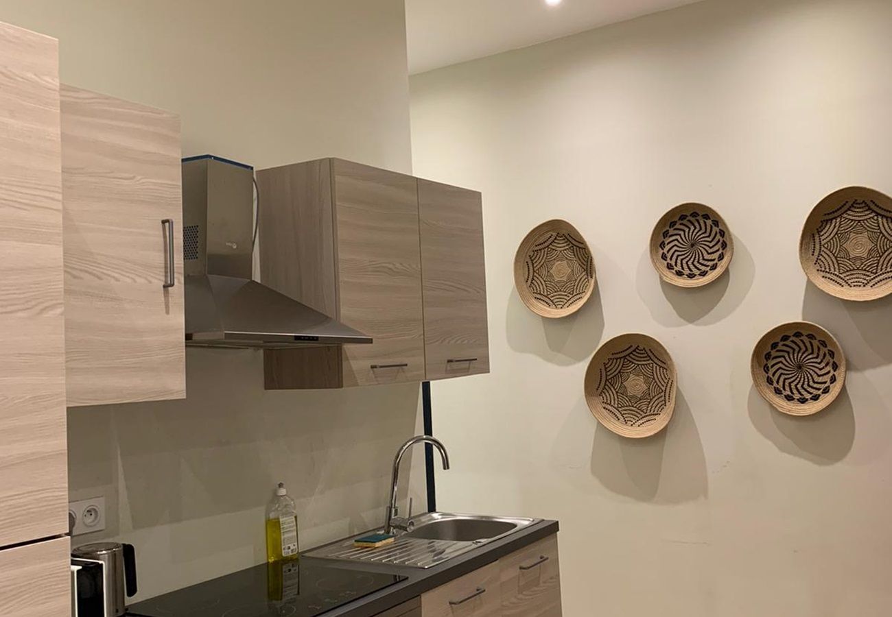 Apartment in Paris - Urban Flat 159 - Charming 3BDR Flat in Paris Apartment in Paris - Urban Flat 159 - Charming 3BDR Flat in Paris