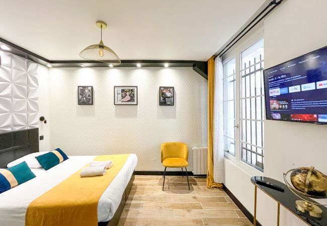 Apartment in Paris - 160 - Urban Fashion Week Paris Vuitton Apartment in Paris - 160 - Urban Fashion Week Paris Vuitton