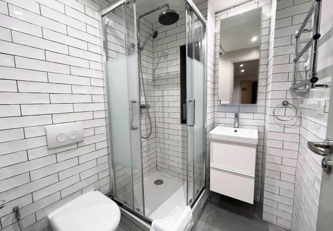 Apartment in Paris - Urban Flat 161 - Sublime 4BDR Luxury Flat in Paris Apartment in Paris - Urban Flat 161 - Sublime 4BDR Luxury Flat in Paris