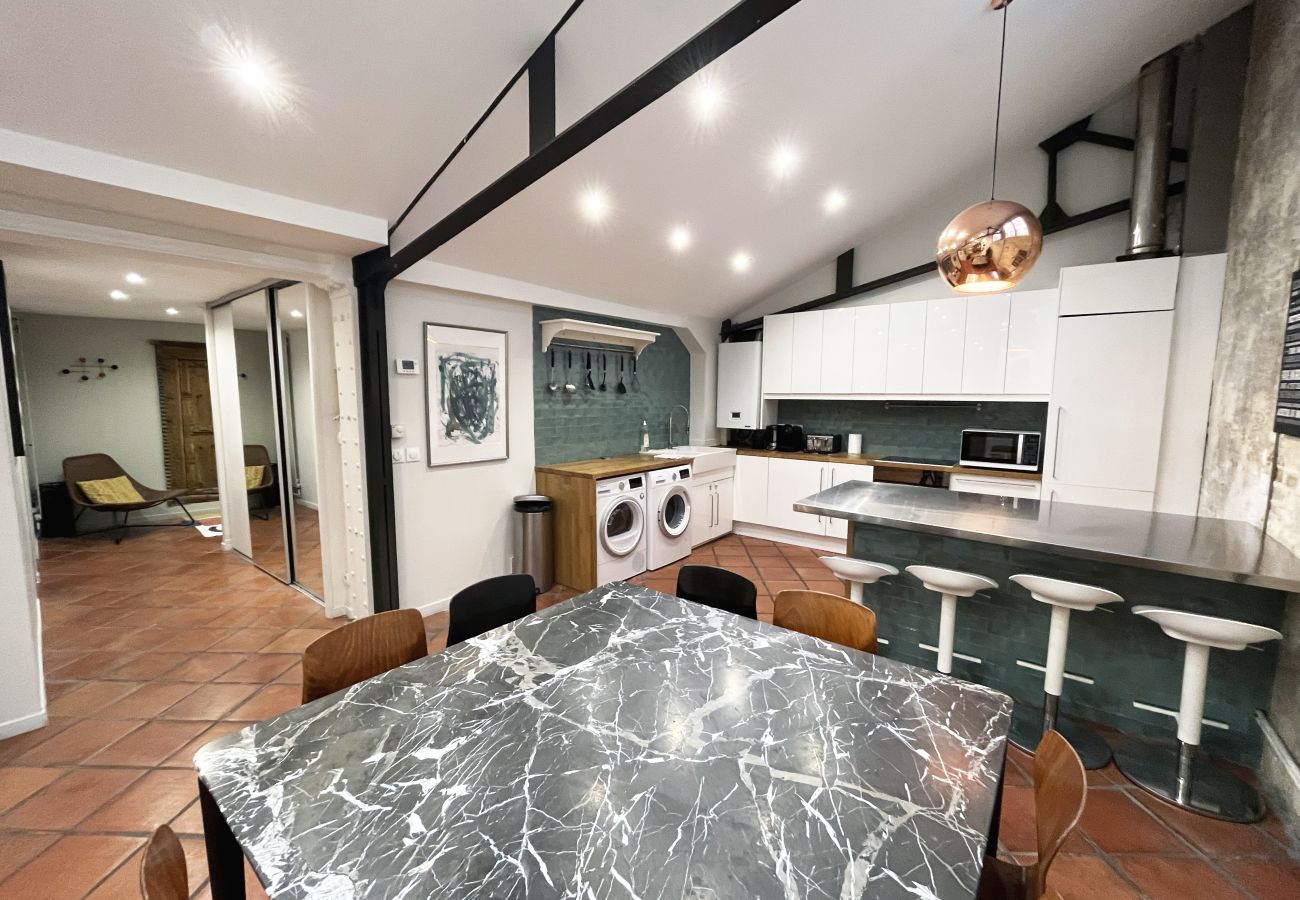 Apartment in Paris - Urban Flat 161 - Sublime 4BDR Luxury Flat in Paris Apartment in Paris - Urban Flat 161 - Sublime 4BDR Luxury Flat in Paris