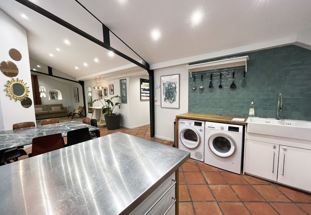 Apartment in Paris - Urban Flat 161 - Sublime 4BDR Luxury Flat in Paris Apartment in Paris - Urban Flat 161 - Sublime 4BDR Luxury Flat in Paris