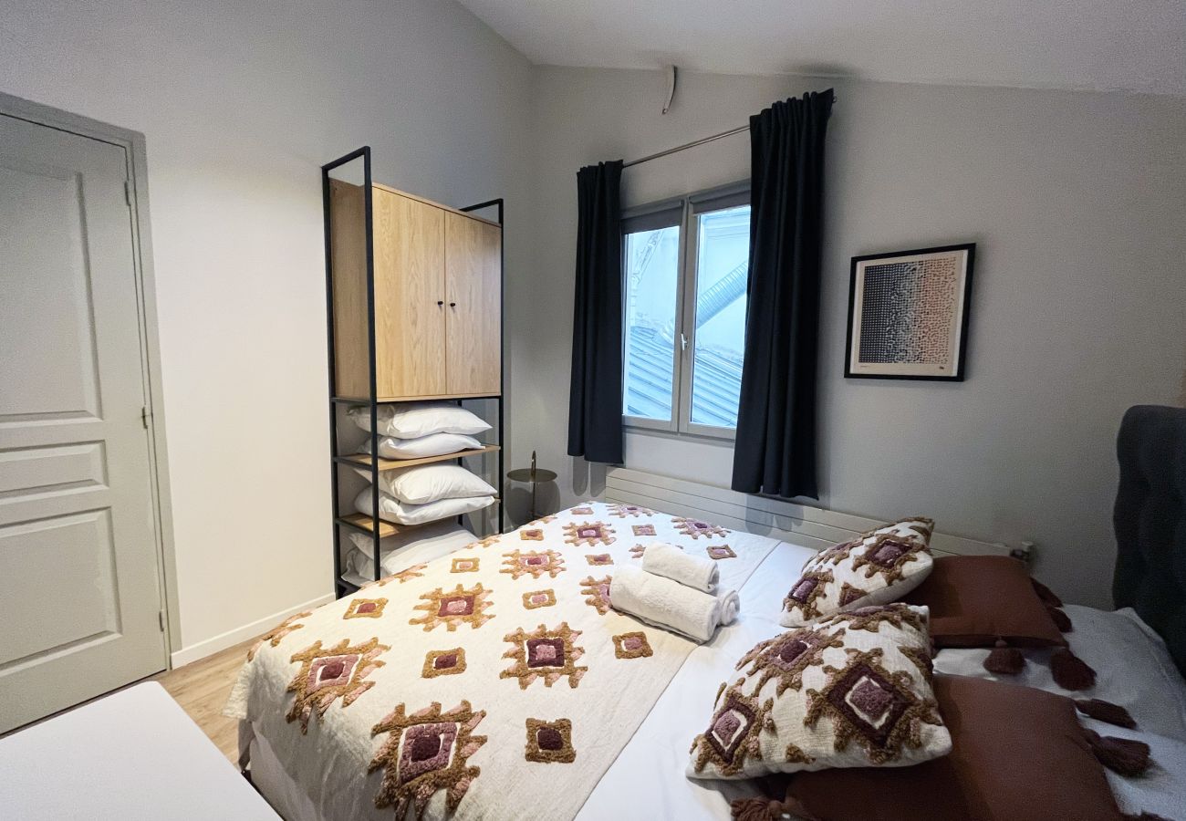 Apartment in Paris - Urban Flat 161 - Sublime 4BDR Luxury Flat in Paris Apartment in Paris - Urban Flat 161 - Sublime 4BDR Luxury Flat in Paris