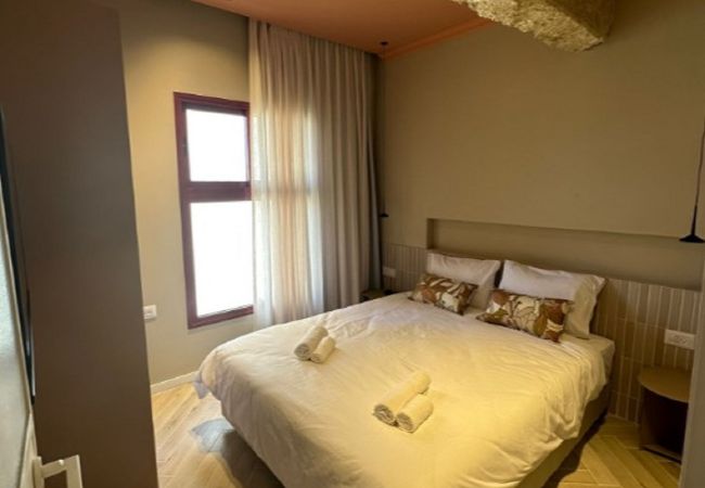 Apartment in Jerusalem -  GoodHouse 402 - 4 BDR beautiful apartment in Jerusalem Apartment in Jerusalem -  GoodHouse 402 - 4 BDR beautiful apartment in Jerusalem