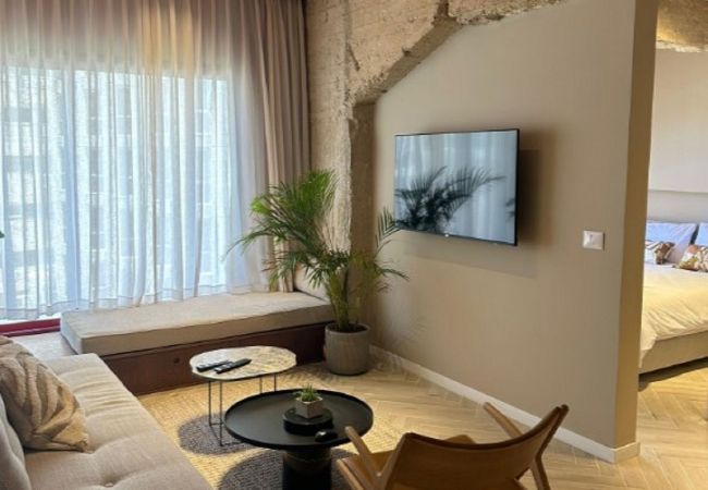 Apartment in Jerusalem -  GoodHouse 402 - 4 BDR beautiful apartment in Jerusalem Apartment in Jerusalem -  GoodHouse 402 - 4 BDR beautiful apartment in Jerusalem