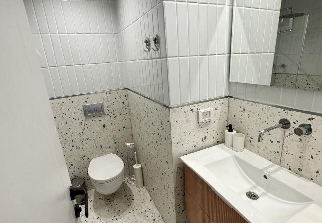 Apartment in Jerusalem -  GoodHouse 404 - Beautiful 1 BDR near Ben Yehuda Street Apartment in Jerusalem -  GoodHouse 404 - Beautiful 1 BDR near Ben Yehuda Street