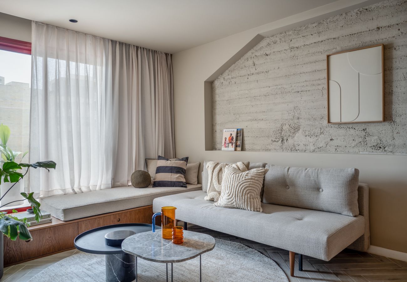 Apartment in Jerusalem -  GoodHouse 404 - Beautiful 1 BDR near Ben Yehuda Street Apartment in Jerusalem -  GoodHouse 404 - Beautiful 1 BDR near Ben Yehuda Street