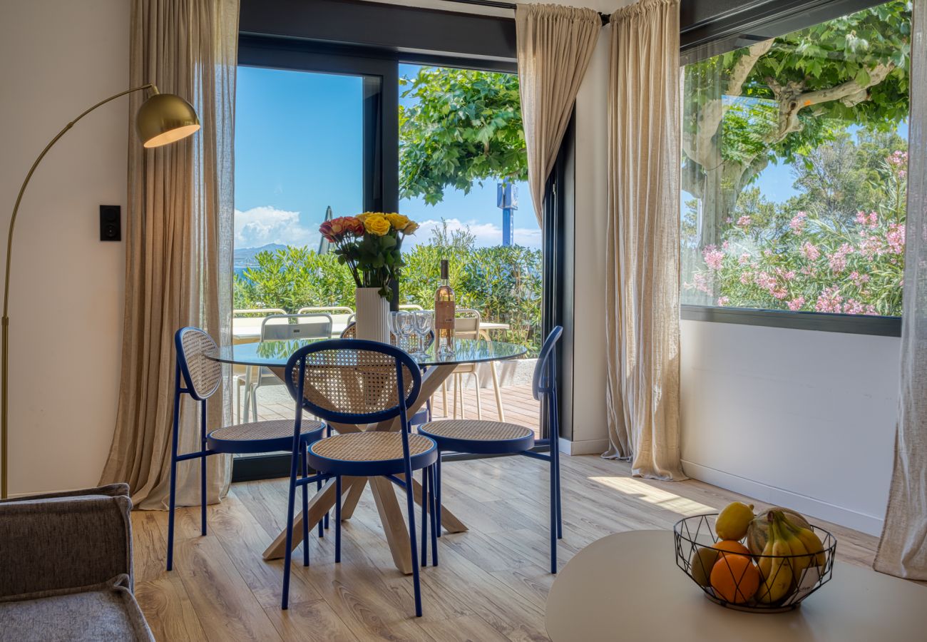 Apartment in Roquebrune-sur-Argens - UrbanFlat 214 - Les Issambres 03 - Aura Blue
