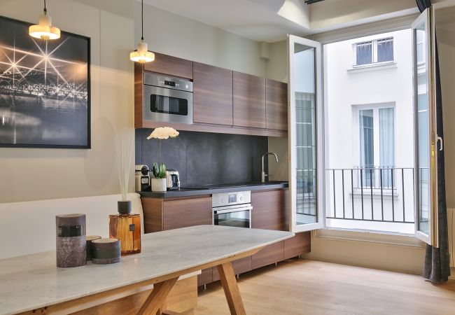 Apartamento en Paris - Urban Flat 70 B - Authentic Parisian Flat Apartamento en Paris - Urban Flat 70 B - Authentic Parisian Flat