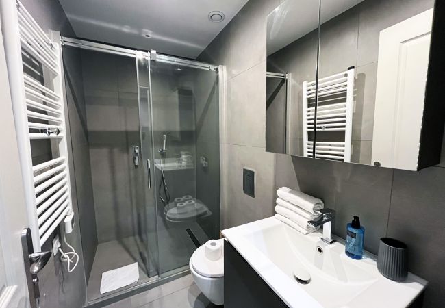 Apartamento en Paris - Urban Flat 78 - Beautiful 3 Bedroom in Le Marais Apartamento en Paris - Urban Flat 78 - Beautiful 3 Bedroom in Le Marais