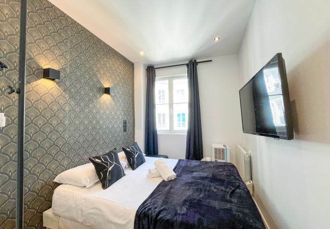 Apartamento en Paris - Urban Flat 105 - 4BDR Apartment Haussmann Opera Apartamento en Paris - Urban Flat 105 - 4BDR Apartment Haussmann Opera