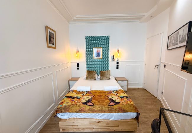 Apartamento en Paris - Urban Flat 107 - Sublime 4 Bedroom Opera Rock Vinci  Apartamento en Paris - Urban Flat 107 - Sublime 4 Bedroom Opera Rock Vinci