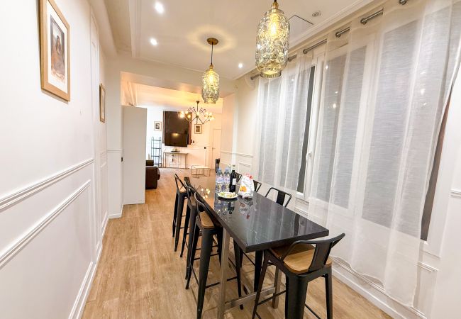 Apartamento en Paris - Urban Flat 107 - Sublime 4 Bedroom Opera Rock Vinci  Apartamento en Paris - Urban Flat 107 - Sublime 4 Bedroom Opera Rock Vinci