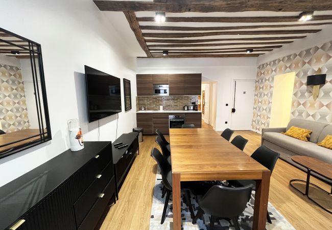 Apartamento en Paris - Urban Flat 108 - Pretty 4 BDR Parisian Flat in Paris Apartamento en Paris - Urban Flat 108 - Pretty 4 BDR Parisian Flat in Paris