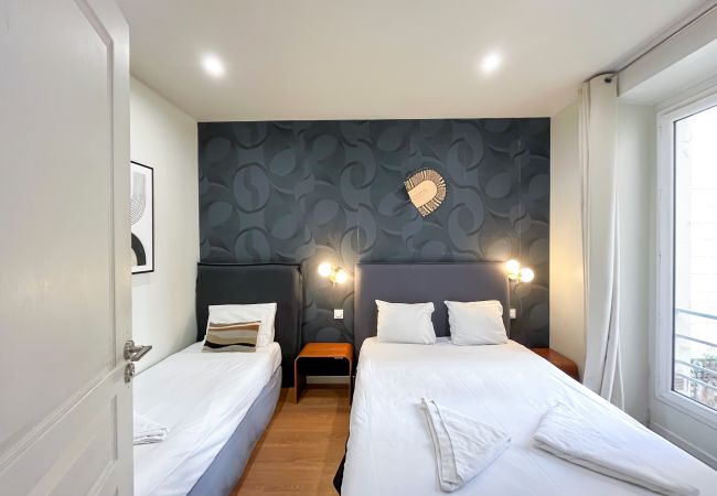 Apartamento en Paris - Urban Flat 02 - Beautiful 4 BDR Flat in Heart of Paris Apartamento en Paris - Urban Flat 02 - Beautiful 4 BDR Flat in Heart of Paris