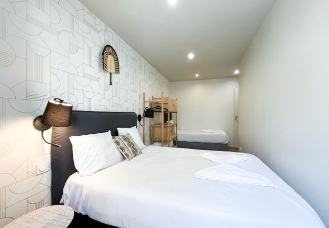 Apartamento en Paris - Urban Flat 02 - Beautiful 4 BDR Flat in Heart of Paris Apartamento en Paris - Urban Flat 02 - Beautiful 4 BDR Flat in Heart of Paris