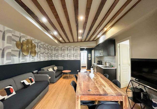 Apartamento en Paris - Urban Flat 02 - Beautiful 4 BDR Flat in Heart of Paris Apartamento en Paris - Urban Flat 02 - Beautiful 4 BDR Flat in Heart of Paris