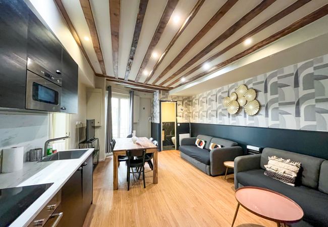 Apartamento en Paris - Urban Flat 02 - Beautiful 4 BDR Flat in Heart of Paris