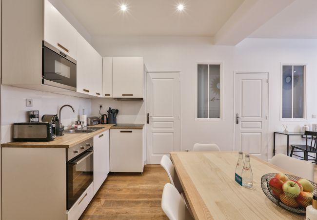 Apartamento en París - Urban Flat 34 - Beautiful 3BDR near Paris Louvre Apartamento en París - Urban Flat 34 - Beautiful 3BDR near Paris Louvre