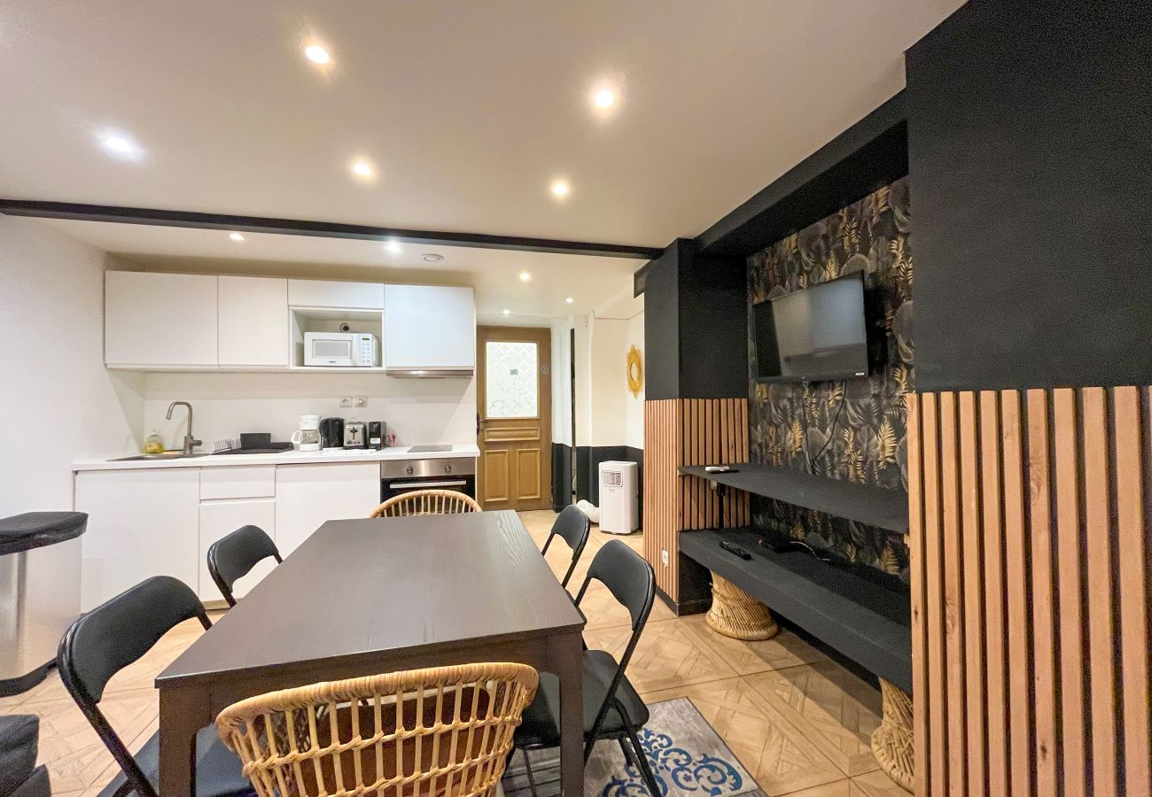 Apartamento en París - UrbanFlat 86 - Maison de ville au centre de Paris