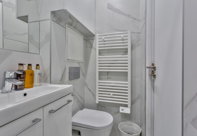 Apartamento en Paris - 114 - Urban Saint Denis Couture Apartamento en Paris - 114 - Urban Saint Denis Couture