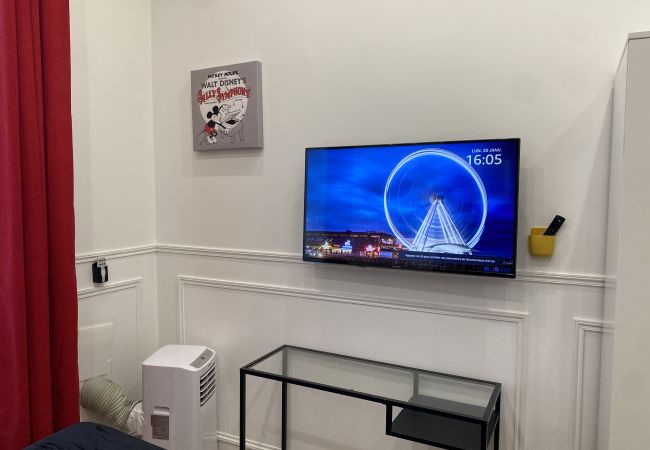 Apartamento en Paris - Urban Flat 72 - Pretty 3 Bedroom Flat - Triangle d'Or Apartamento en Paris - Urban Flat 72 - Pretty 3 Bedroom Flat - Triangle d'Or