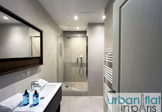 Apartamento en Paris - Urban Flat 119 - Spacious 5 Bedroom Flat in Paris Apartamento en Paris - Urban Flat 119 - Spacious 5 Bedroom Flat in Paris