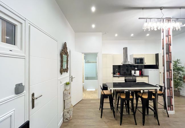 Apartamento en Paris - Urban Flat 101 - Charming Flat in Paris Apartamento en Paris - Urban Flat 101 - Charming Flat in Paris