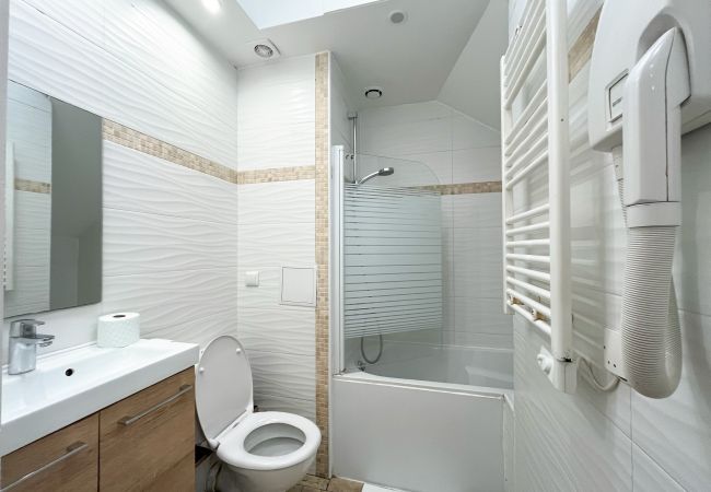 Apartamento en Paris - Urban Flat 101 - Charming Flat in Paris Apartamento en Paris - Urban Flat 101 - Charming Flat in Paris