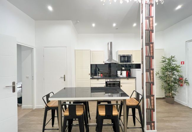 Apartamento en Paris - Urban Flat 101 - Charming Flat in Paris Apartamento en Paris - Urban Flat 101 - Charming Flat in Paris