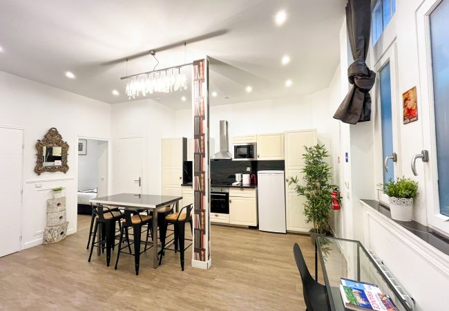 Apartamento en Paris - Urban Flat 101 - Charming Flat in Paris Apartamento en Paris - Urban Flat 101 - Charming Flat in Paris
