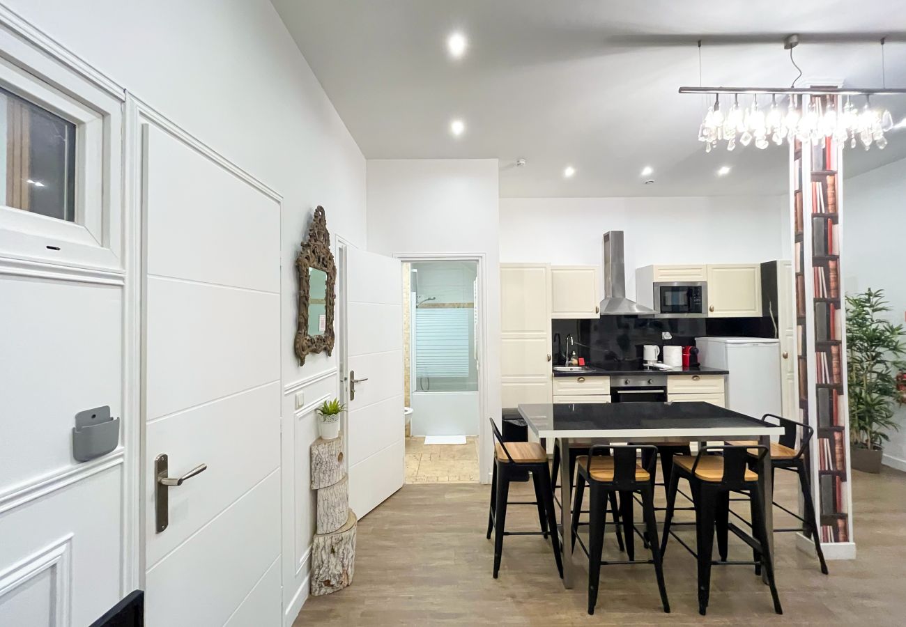 Apartamento en París - Urban Flat 101 - Charming Flat in Paris Apartamento en París - Urban Flat 101 - Charming Flat in Paris