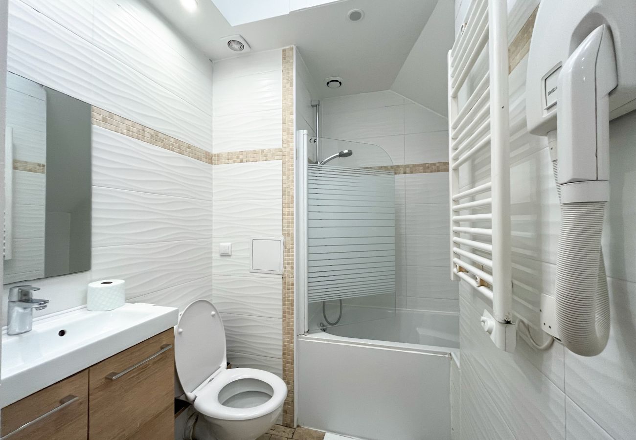 Apartamento en París - Urban Flat 101 - Charming Flat in Paris Apartamento en París - Urban Flat 101 - Charming Flat in Paris