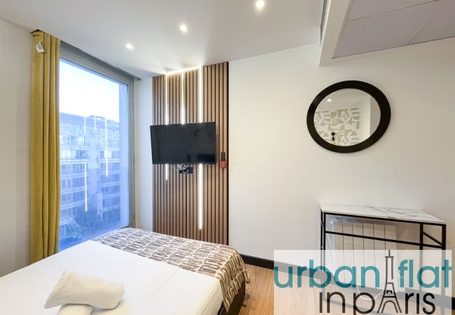 Apartamento en París - Urban Flat 128 - Beautiful 4 BDR Flat Champs-Elysees Apartamento en París - Urban Flat 128 - Beautiful 4 BDR Flat Champs-Elysees