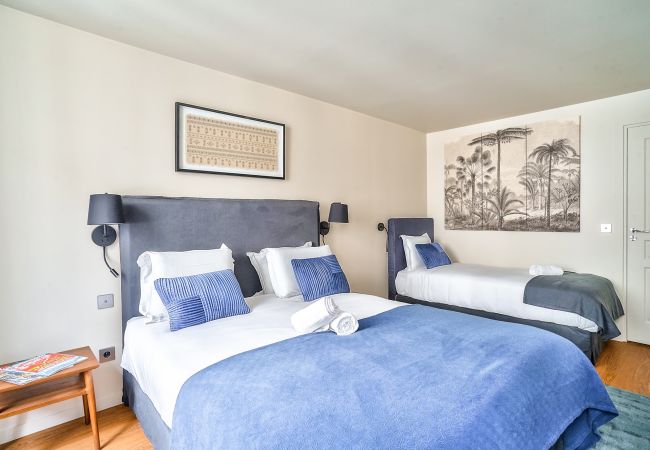 Apartamento en Paris - Urban Flat 132 - Beautiful 4 Bedroom in Paris Apartamento en Paris - Urban Flat 132 - Beautiful 4 Bedroom in Paris