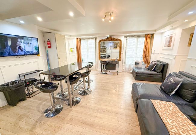 Apartamento en Paris - Urban Flat 42 - Game of Thrones in Paris