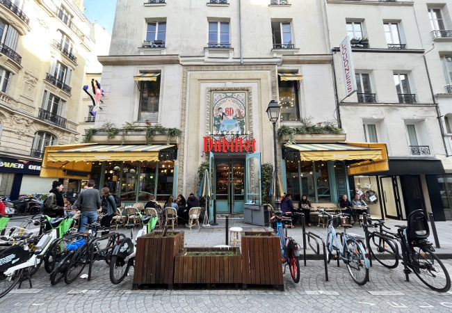 Apartamento en Paris - Urban Flat 41 - Atelier Star Wars Montorgueil  Apartamento en Paris - Urban Flat 41 - Atelier Star Wars Montorgueil