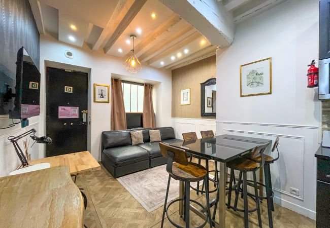 Apartamento en París - Urban Flat 32 - Duplex Apartment  in Center of Paris 