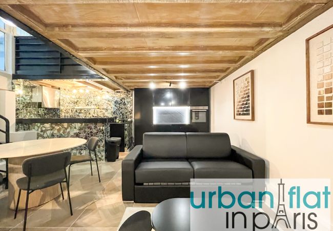 Apartamento en Paris - Urban Flat 09 - Design Triplex Champs-Elysees Apartamento en Paris - Urban Flat 09 - Design Triplex Champs-Elysees
